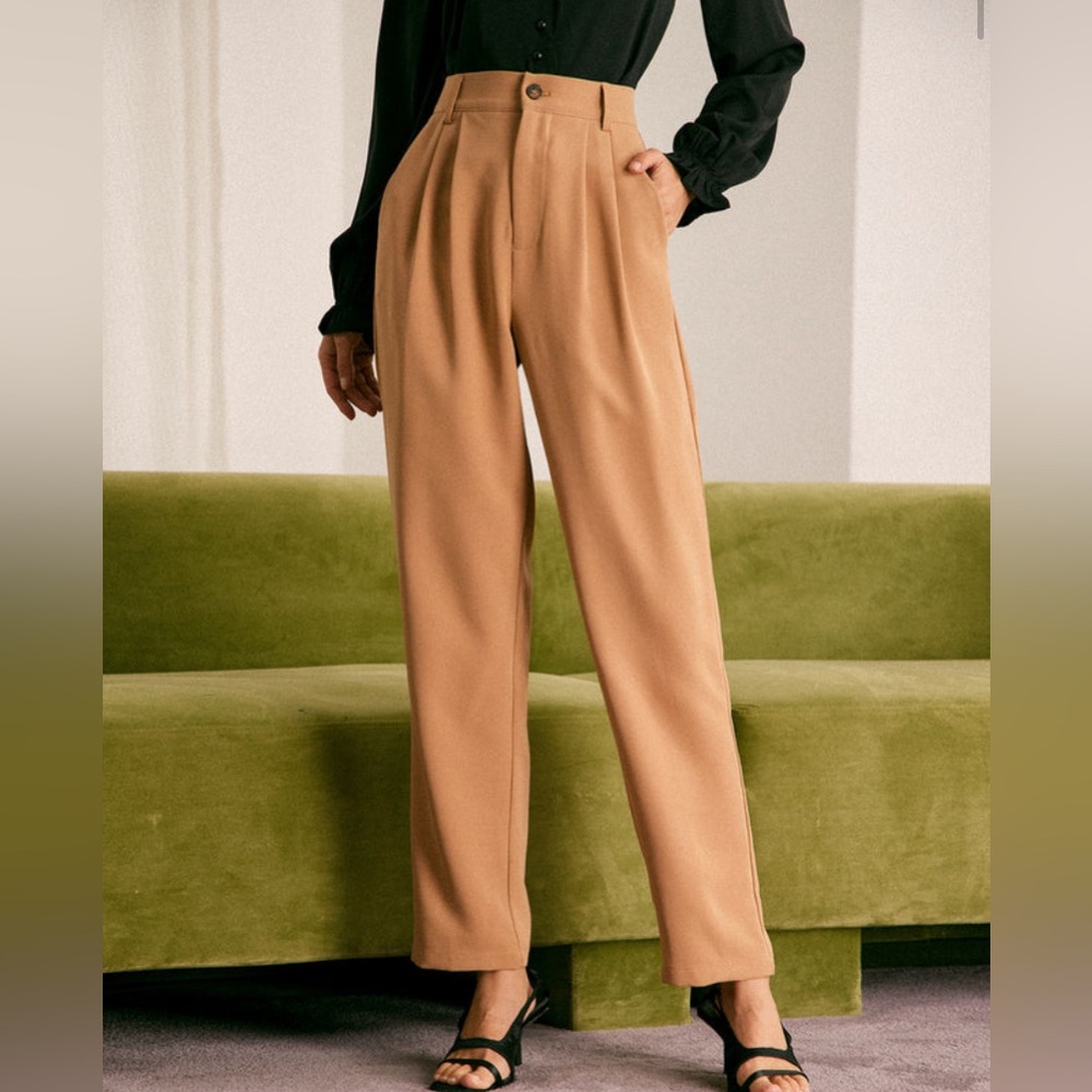 RIHOAS Camel High-Waist Pleated Wide-Leg Pants